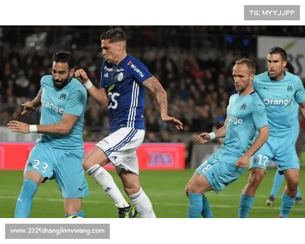 马赛3-0完胜布雷斯特，主场强势止住颓势