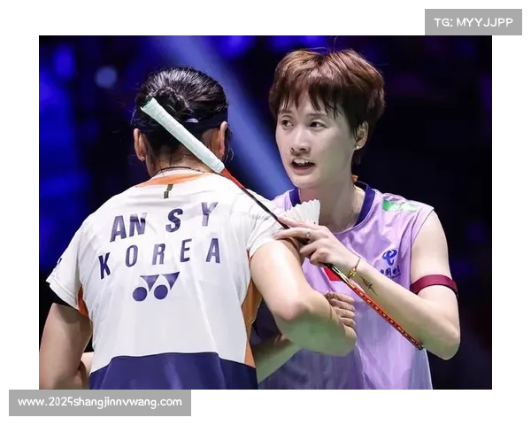 陈雨菲脚踝受伤仍坚持决赛，队医彻夜未眠用冰敷、加压包扎缓解肿胀