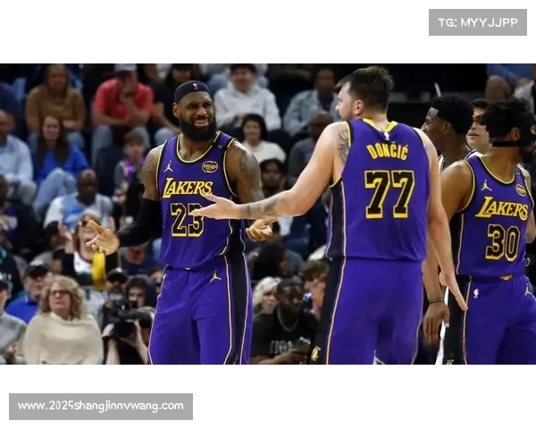 湖人111-103力克鹈鹕，詹姆斯东契奇合砍60分主导末节