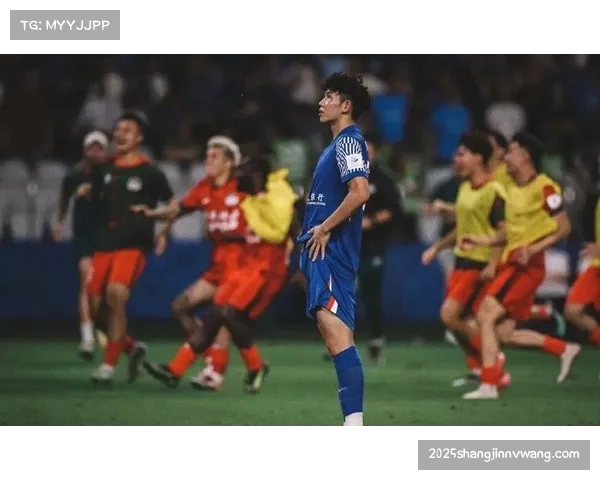 山东泰山与上海申花康桥基地热身赛敲定,为新赛季战术磨合做准备 山东泰山与上海申花康桥基地热身赛敲定,为新赛季战术磨合做准备